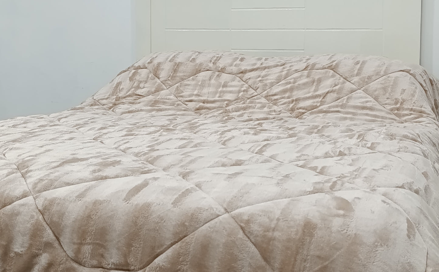 Blanket Duvet Set -Beige multi tone 3 Pieces