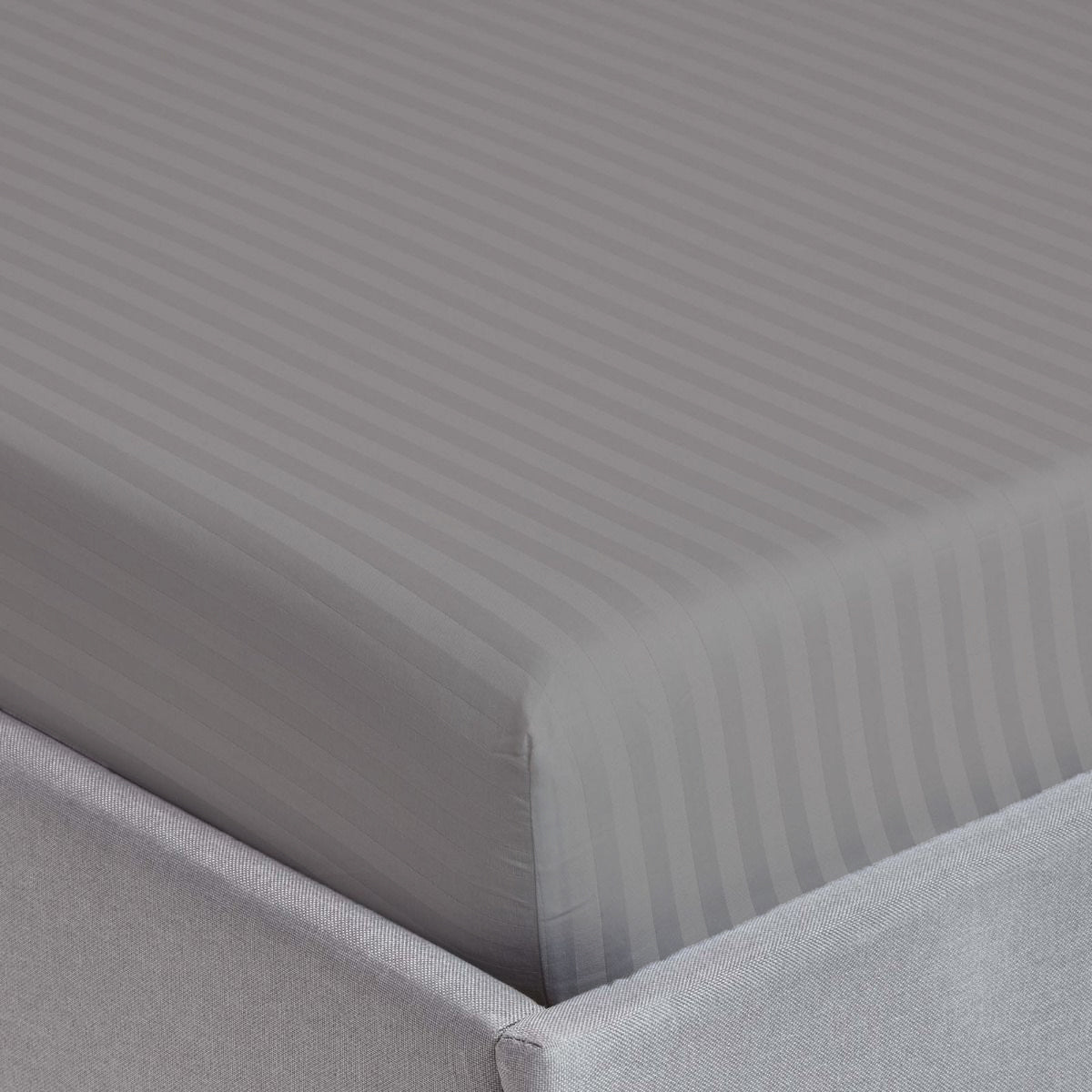 Stripe Satin Bed Sheet Set 3 Pieces