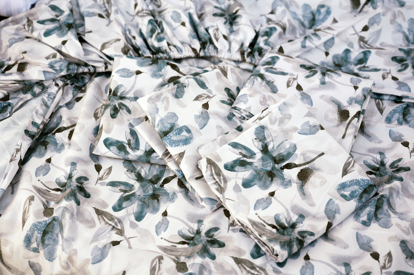 Printed Microfiber Bed Sheet - Blue Dream